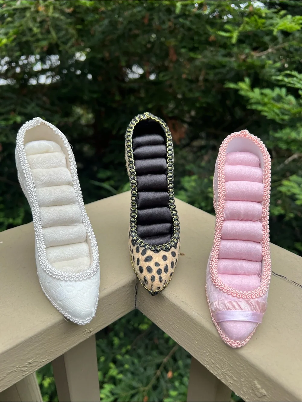 VELOUR HIGH HEEL JEWELRY RING HOLDER SET 3pcs